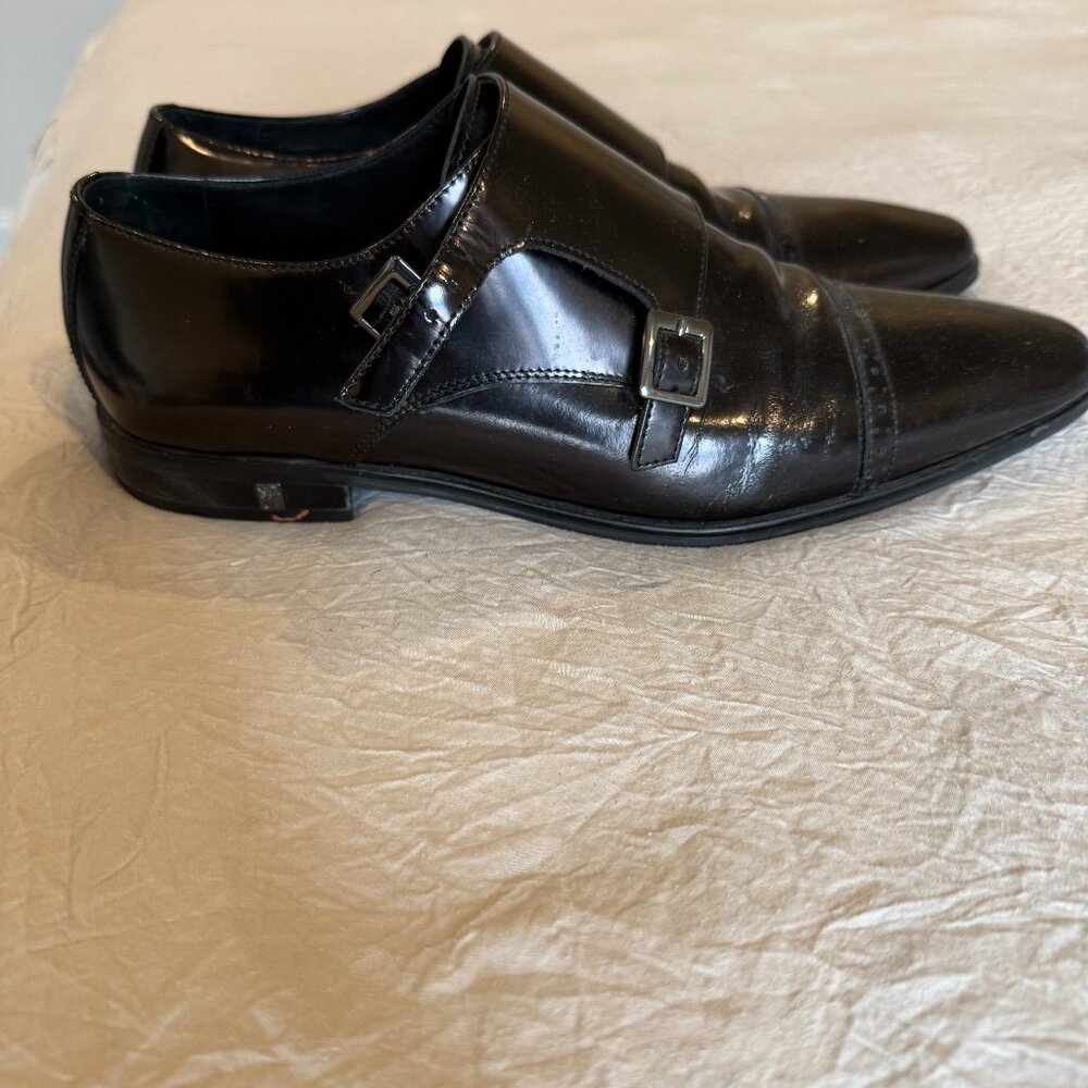 Men's black Versace collection dress shoe size 11 1/2 in great condition.